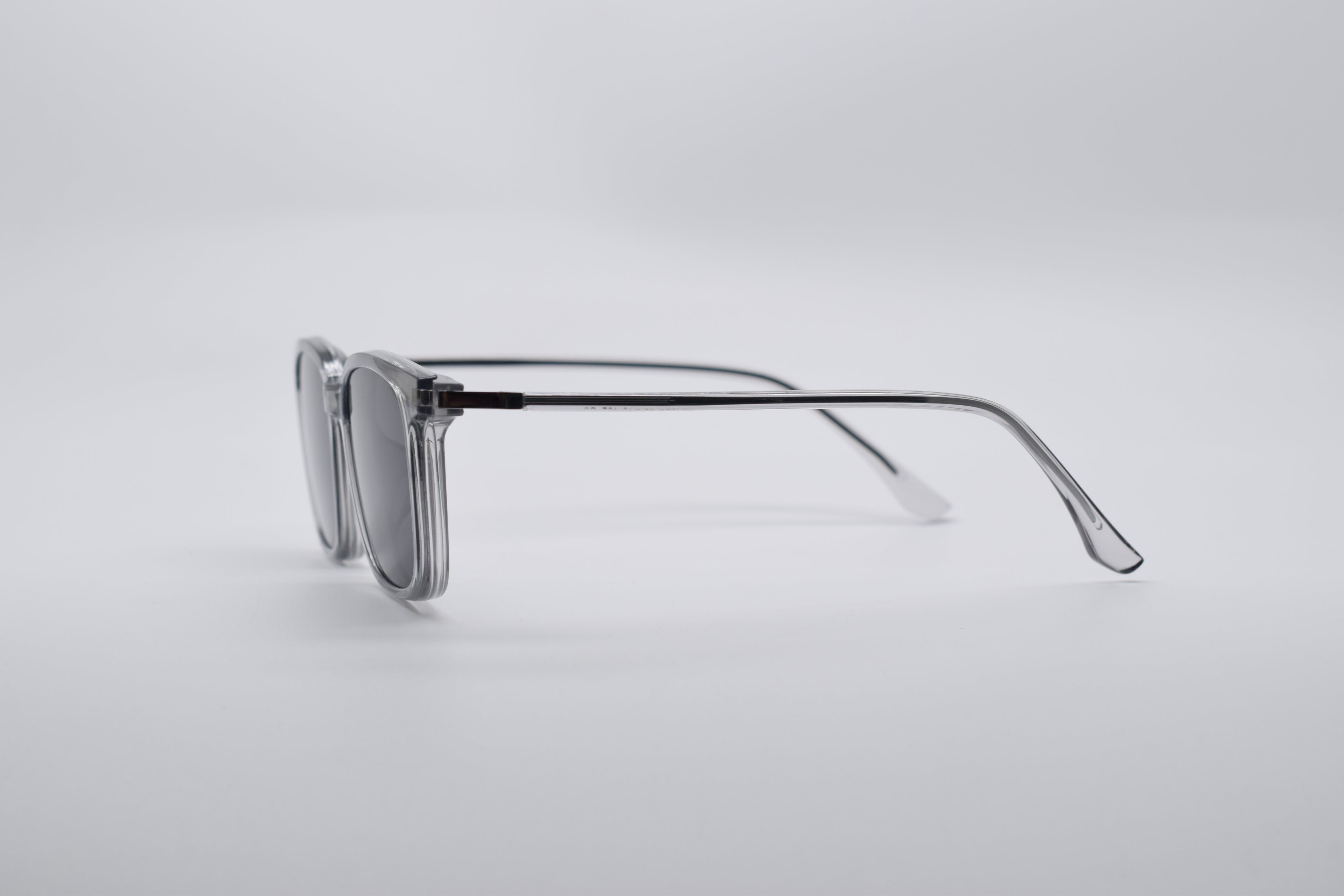 Montura de Gafas Hombre Aeris
